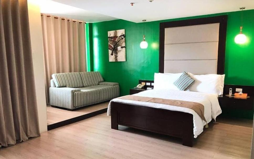 Coron Gateway Hotel & Suites מראה חיצוני תמונה