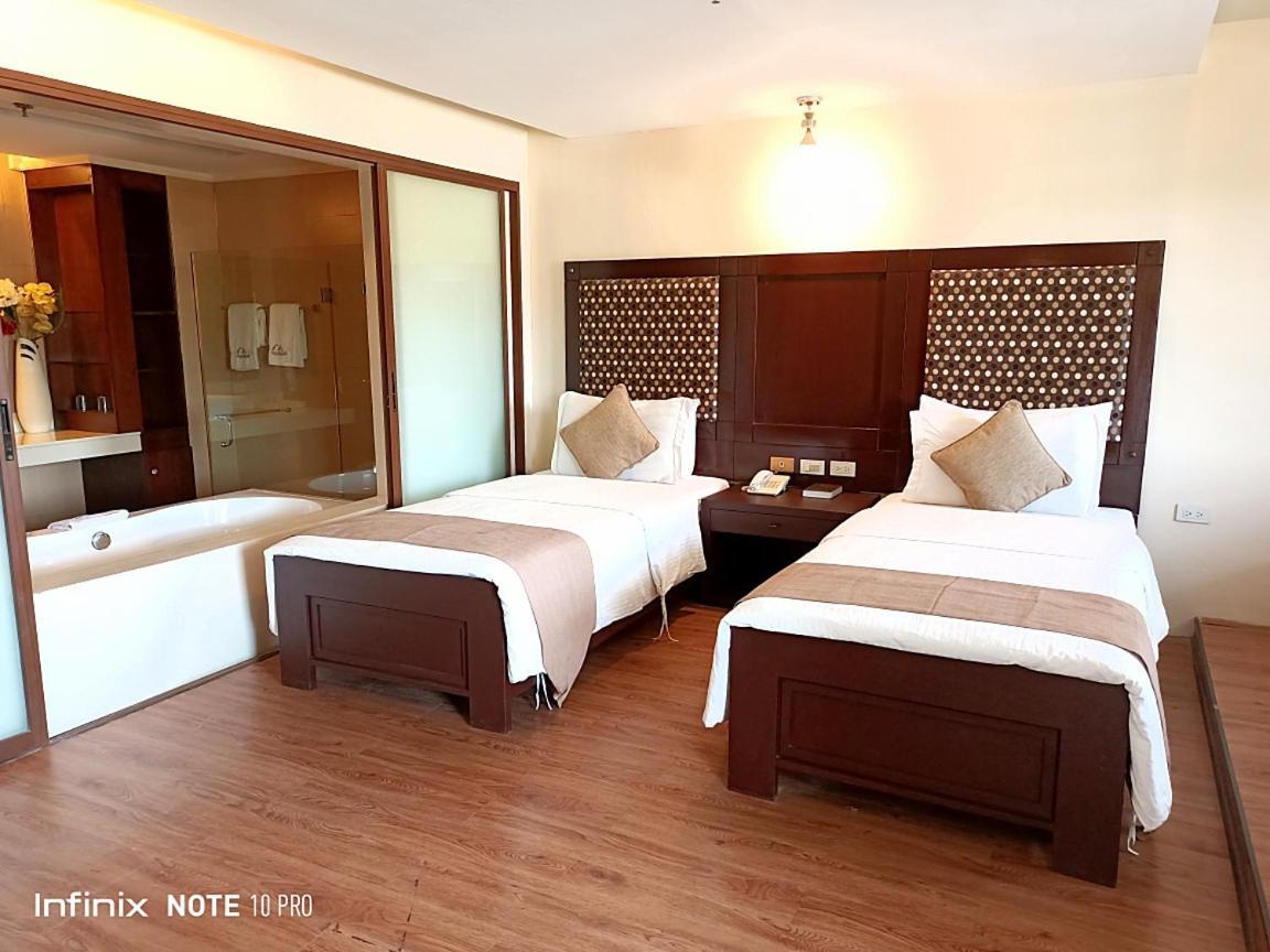 Coron Gateway Hotel & Suites מראה חיצוני תמונה